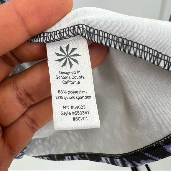 Athleta nectar faux wrap swim paisley black blue  short sleeve dress size M - Picture 10 of 10